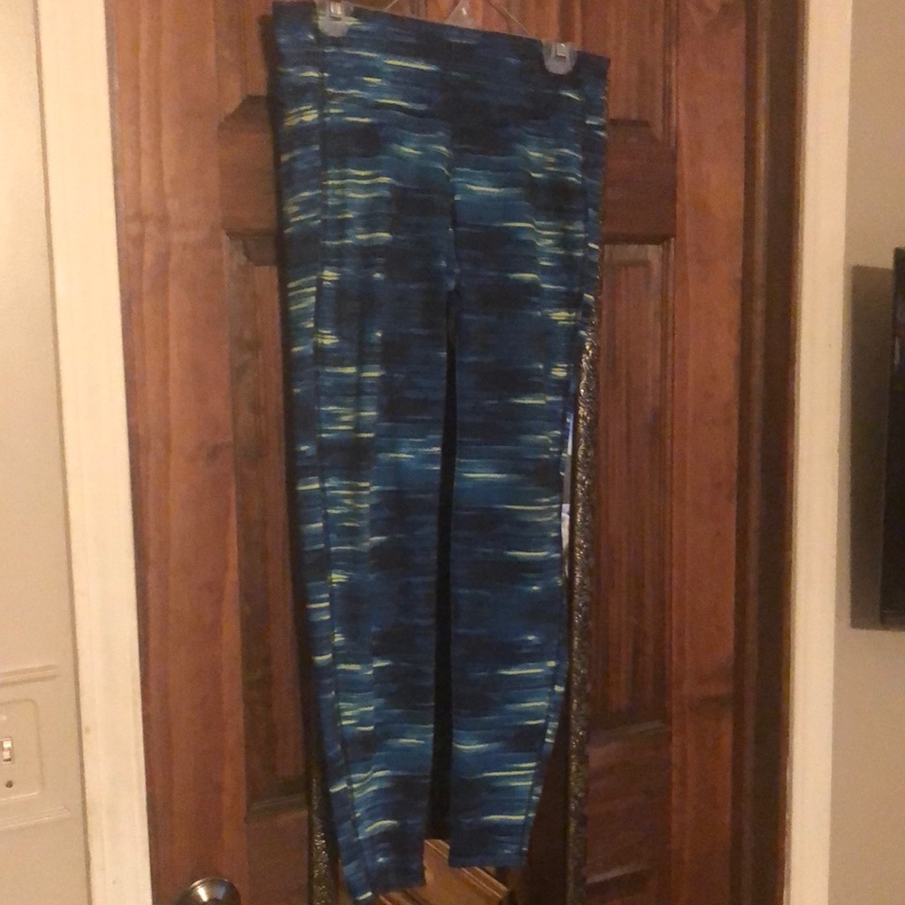 Workout pants